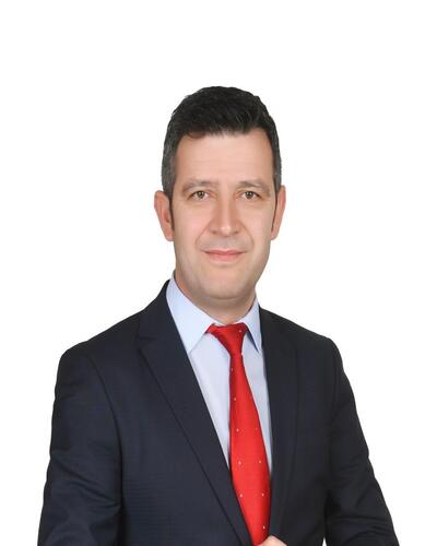 Nazif YİYİT